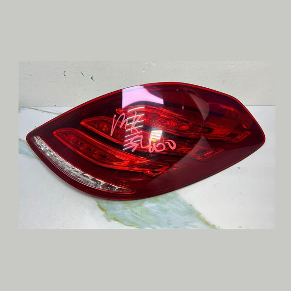 2013 Mercedes-Benz S350 Rear Tail Light A2229065501 W222 S-Class