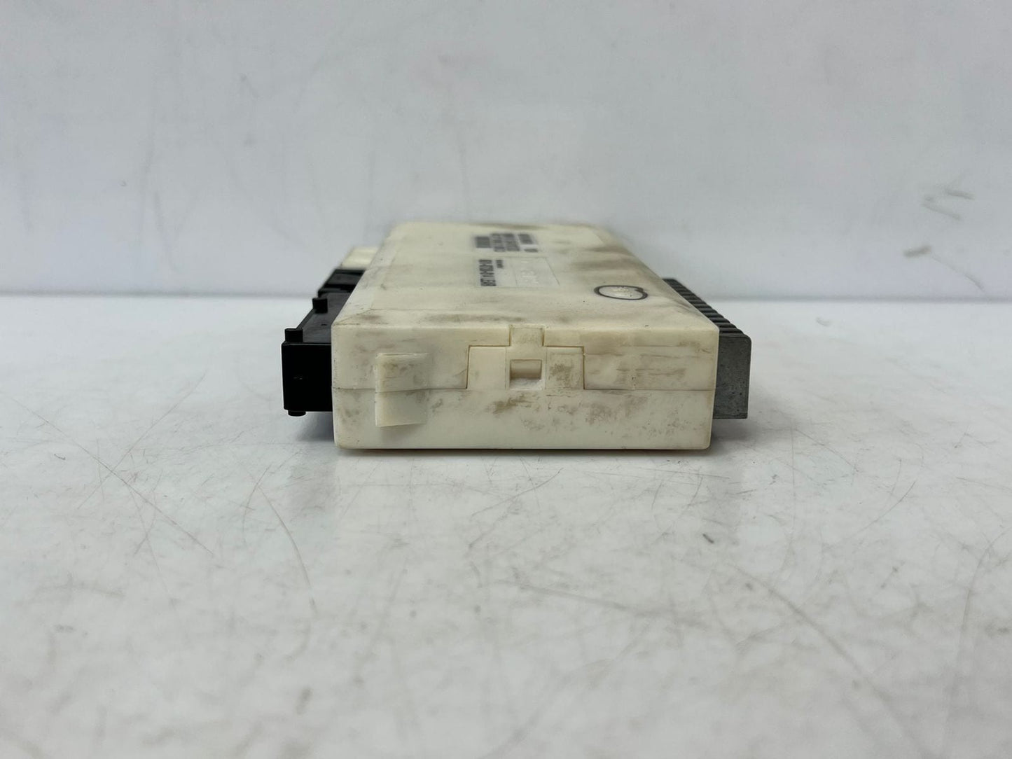 1996-2003 BMW E39 5 Series Body Control Module BCM GM III HIGH 12V 6913523 OEM