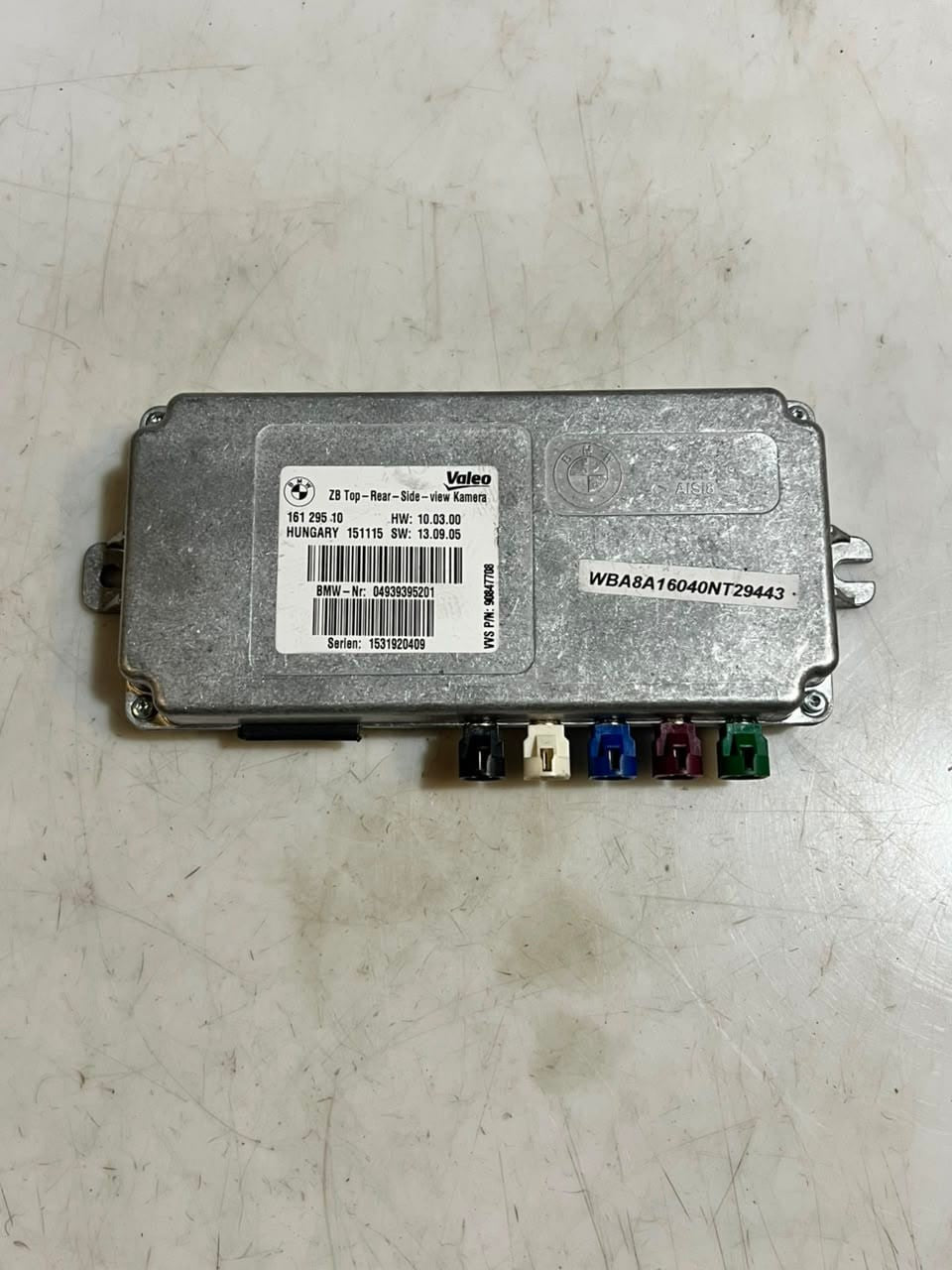 BMW 640i 6' 4' F06 F32 F30 Control Unit Top Rear Side View Module 9393952