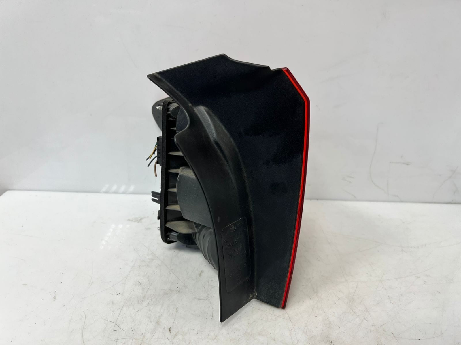 2010-2015 BMW X1 E84 Rear Right SIDE Tail Light 2990110 OEM