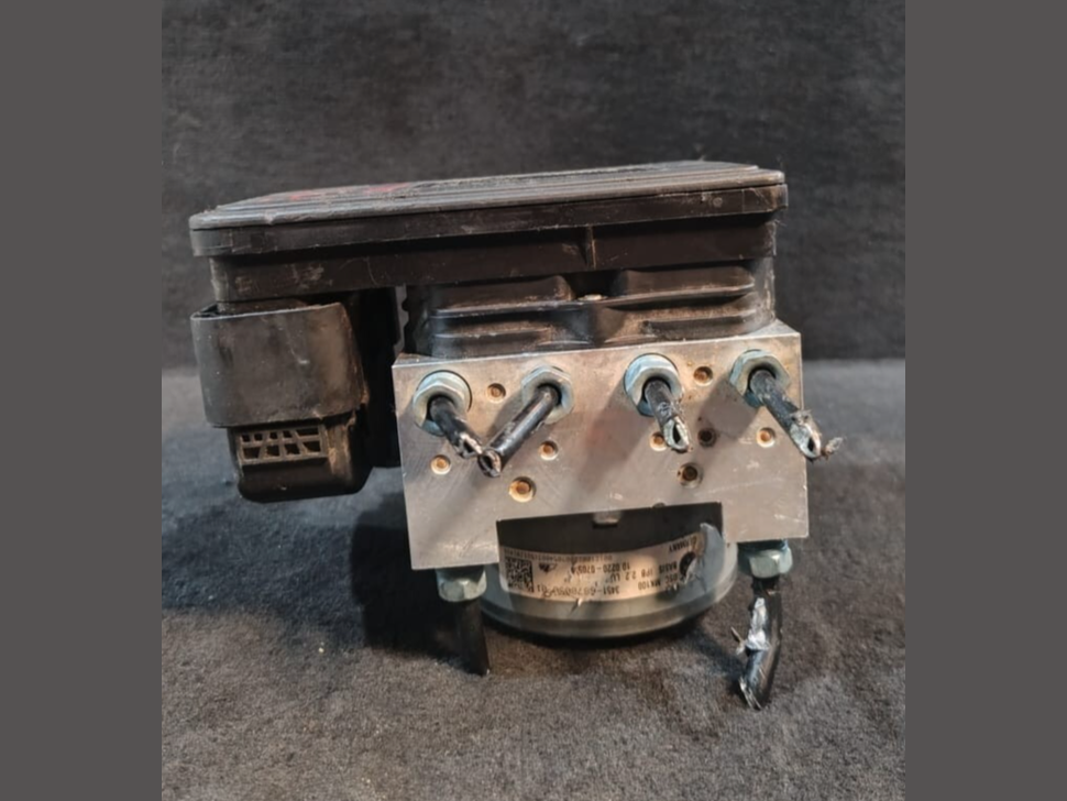 BMW F45 216D 2015 DSC ABS BRAKE PUMP CONTROL MODULE UNIT - 6878051