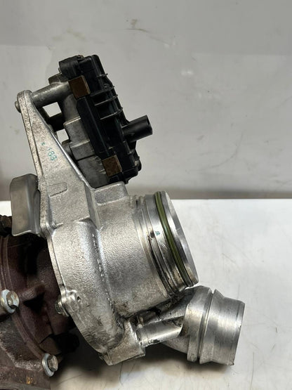 2010-2015 BMW X1 Turbocharger 8573107 116d 118d 318d X1 and Mini Cooper 2.0