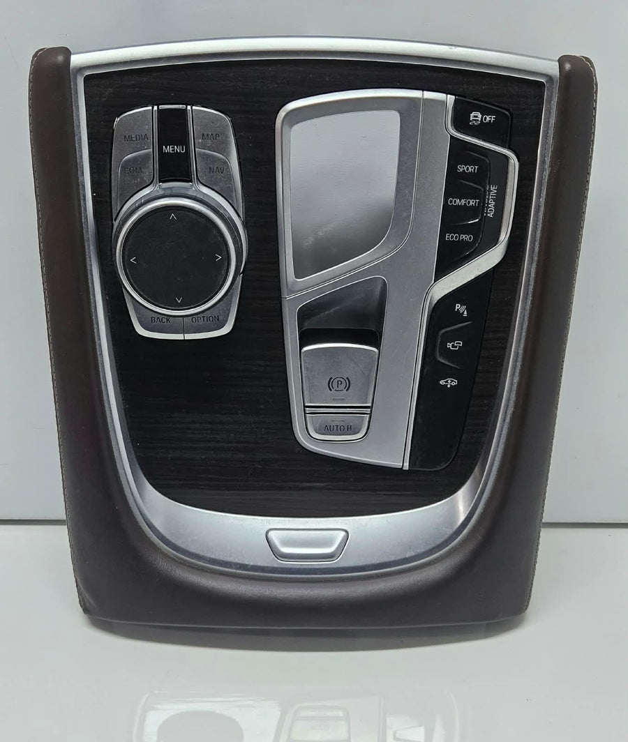 9352292-2015-2019 BMW 750i G11 G12 RHD Center Console Trim idrive & Switches OEM