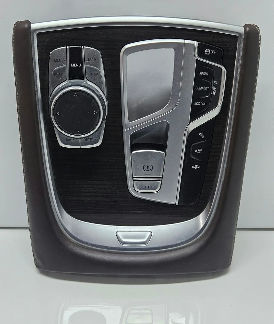 9352292-2015-2019 BMW 750i G11 G12 RHD Center Console Trim idrive & Switches OEM