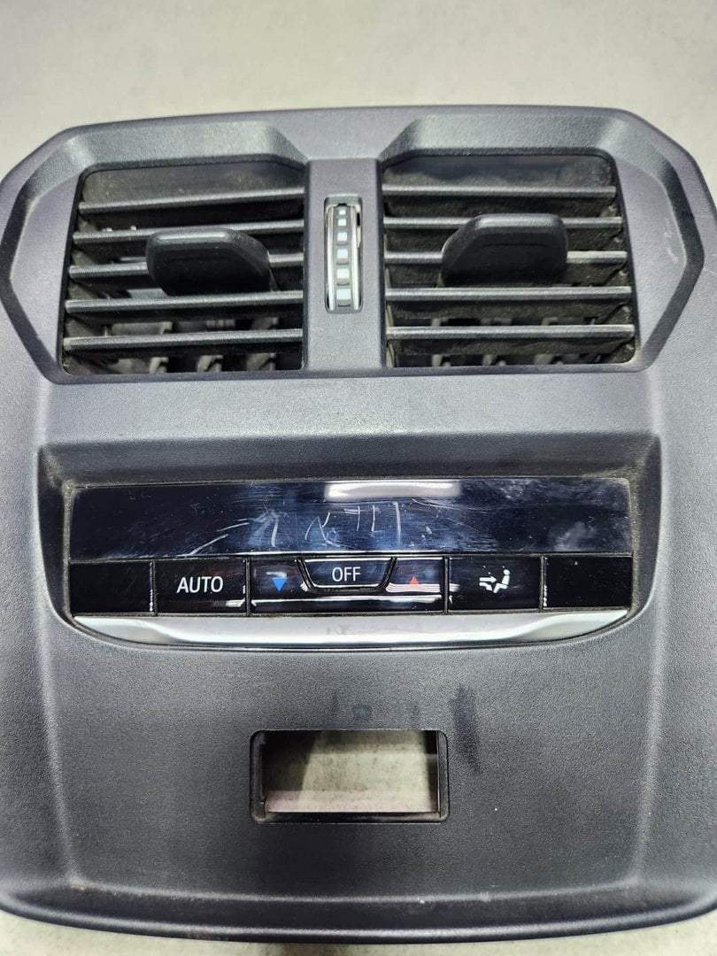 2019-2025 BMW 330i Rear Climate Control Unit 9493012 3 Series G20 G21