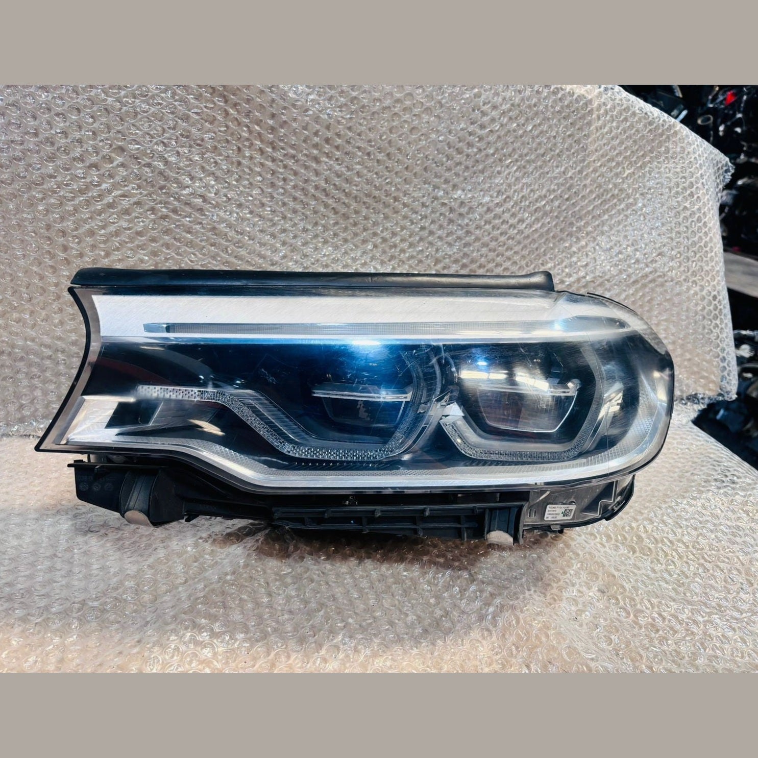 Bmw G30 LHD LED headlight Headlamp 7439195