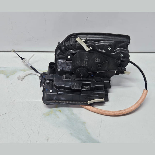 BMW 540I G30 FRONT RIGHT DOOR LOCK LATCH ACTUATOR 7477688 OEM