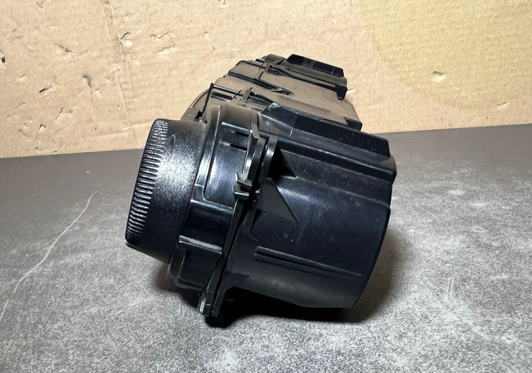 04-10 Mercedes-Benz W219 CLS A/C Heater Climate Control Panel A219 8303185