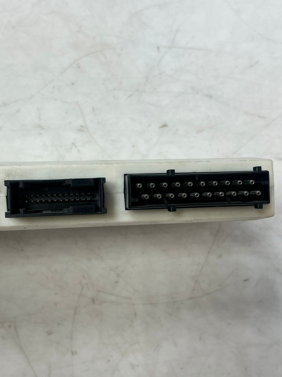 BMW E38 E39 GM3 HIGH 12V Body Control Module BCM 8381492 OEM