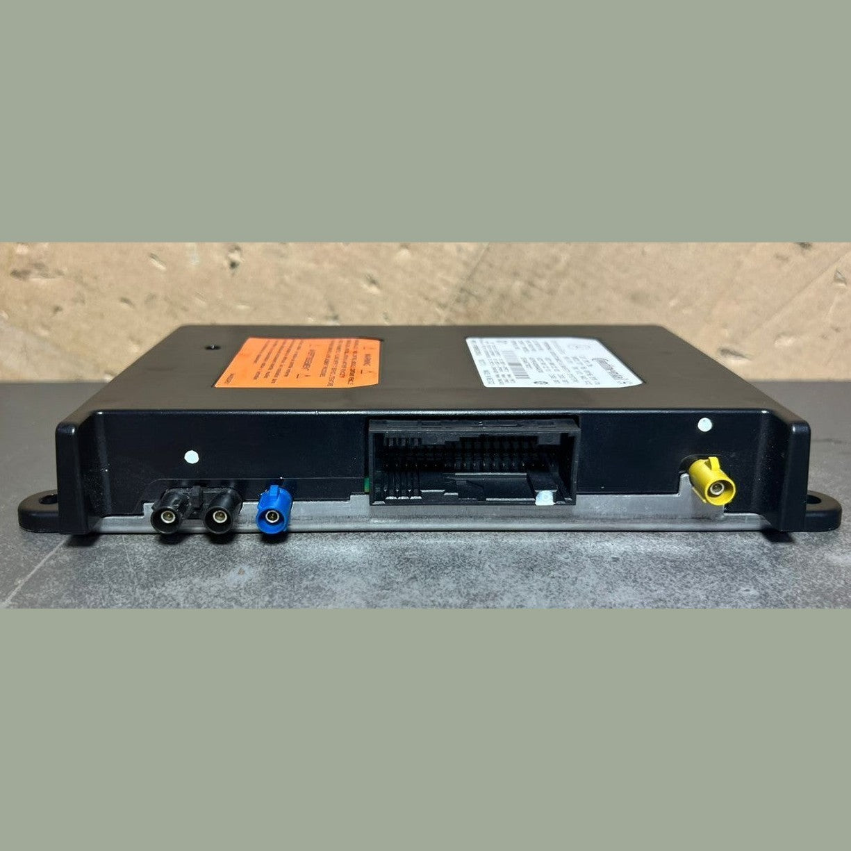 10–14 Mercedes-Benz W212 E-Class AID Communication Control Module A231 9002203