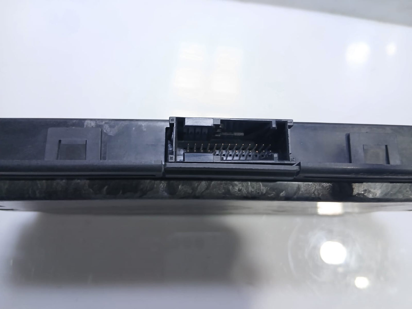 BMW 2007-2013 X5 E70 and X6 E71 Footwell Light Control Module FRM 9342897 OEM