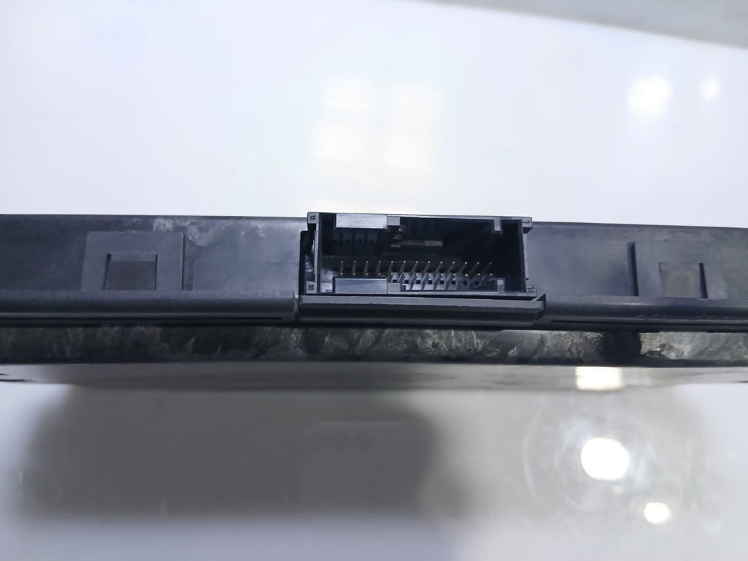 BMW 2007-2013 X5 E70 and X6 E71 Footwell Light Control Module FRM 9342897 OEM