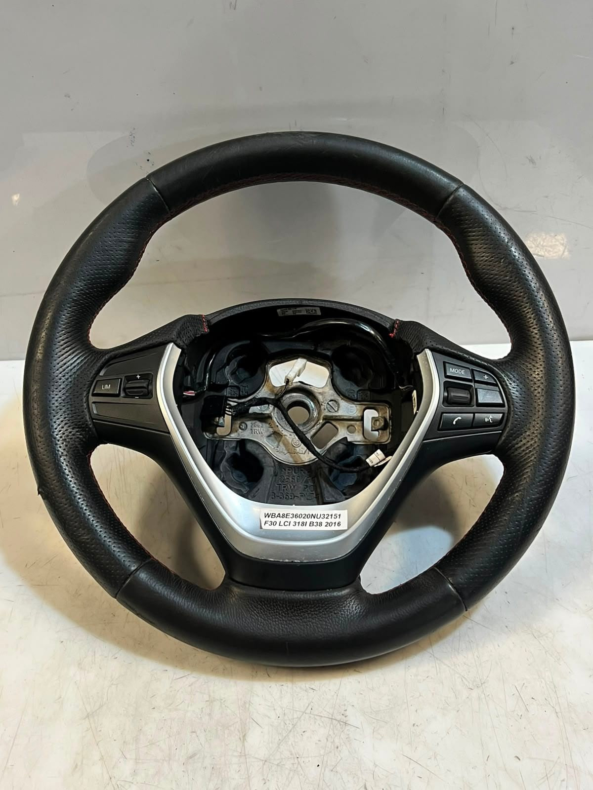 2015 BMW 1 3 4 Series F20 F21 F30 F32 F25 B38 Steering Wheel 62560184D OEM