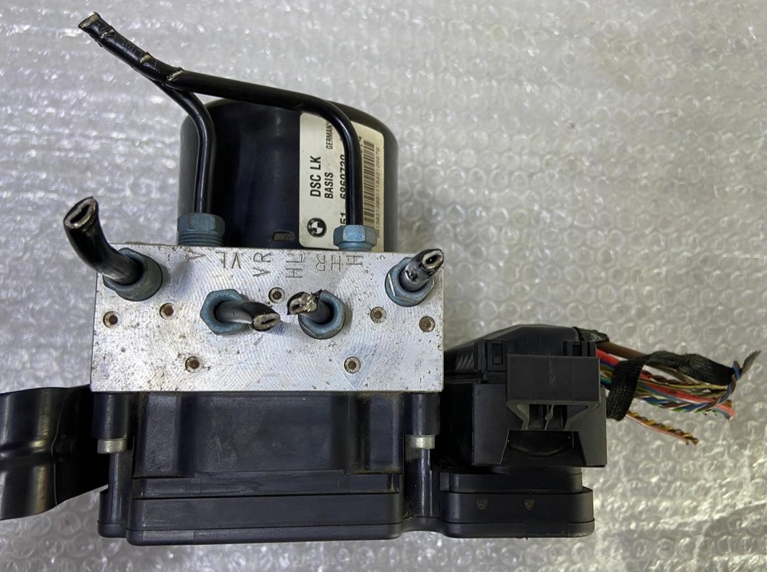 OEM BMW F20 F21 F22 F30 DSC ANTI LOCK BRAKE UNIT WITH MODULE ATE 6860730/6860731