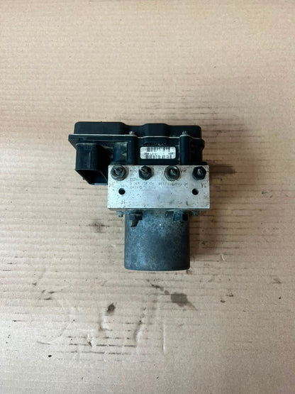 2004-2007 BMW 5 6 Series E60 E61 E63 E64 530i Abs Hydraulic Pump 6769707 OEM