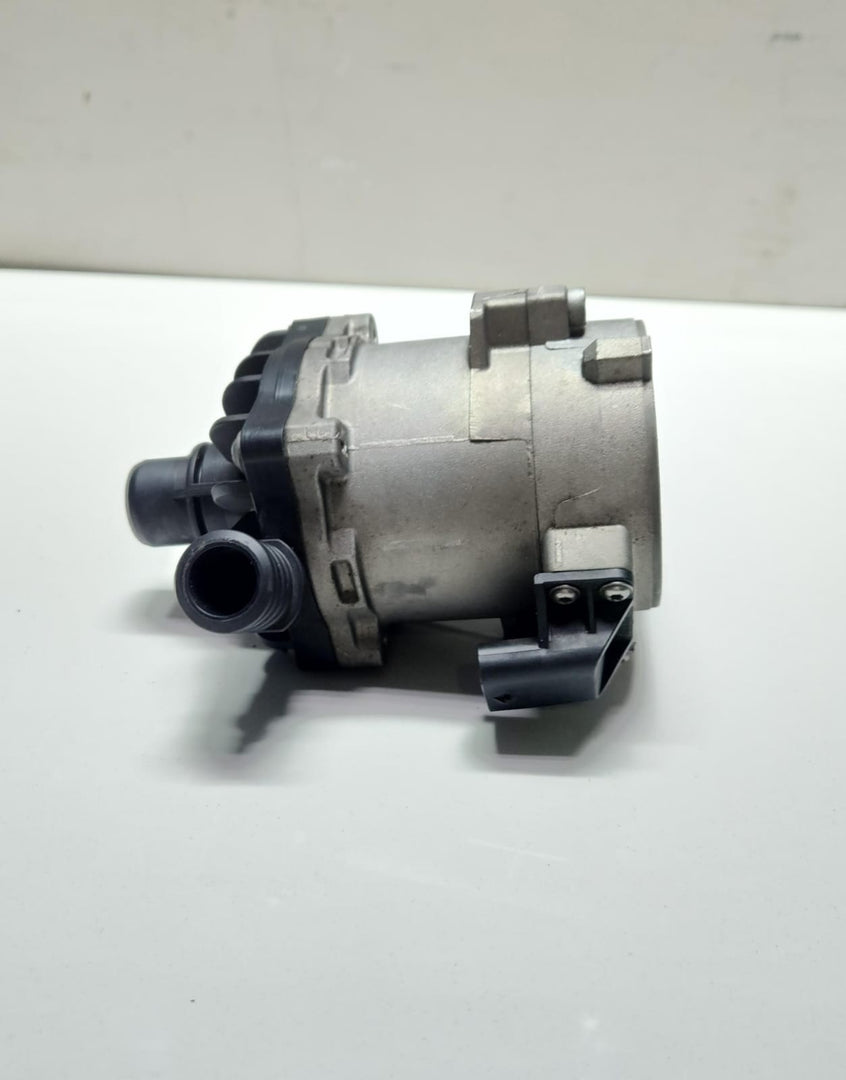 2013-2016 BMW M6 Auxiliary Coolant Water Pump 2284291 5 Series F10 F06 F12 F13