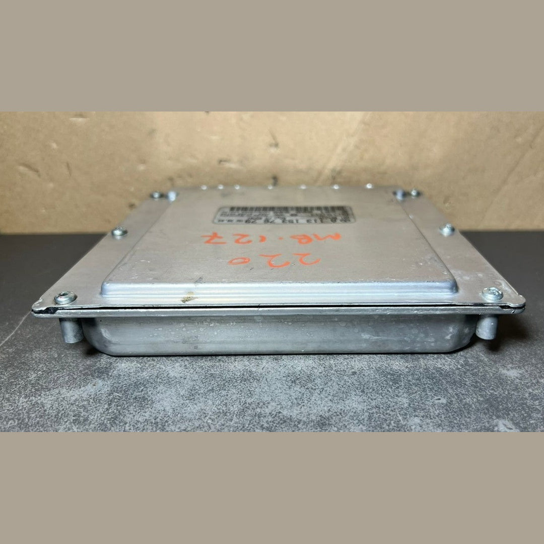 01-06 Mercedes W220 S-Klasse Motorsteuergerät Gerät ECM ECU A113 1537679