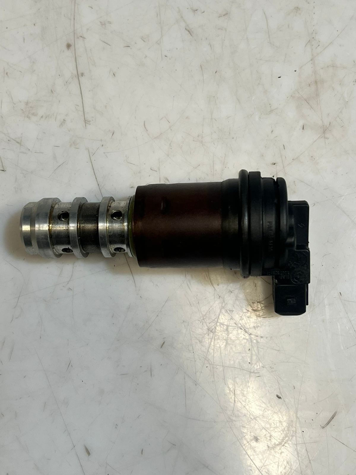 BMW 1 3 Series E90 E91 Variable Timing Solenoid Valve Electric-Hydraulic 1707323