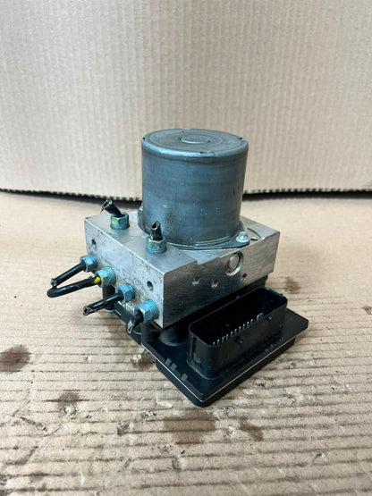 2010-2015 BMW X1 E84 ABS Pump Assembly 6860214 OEM
