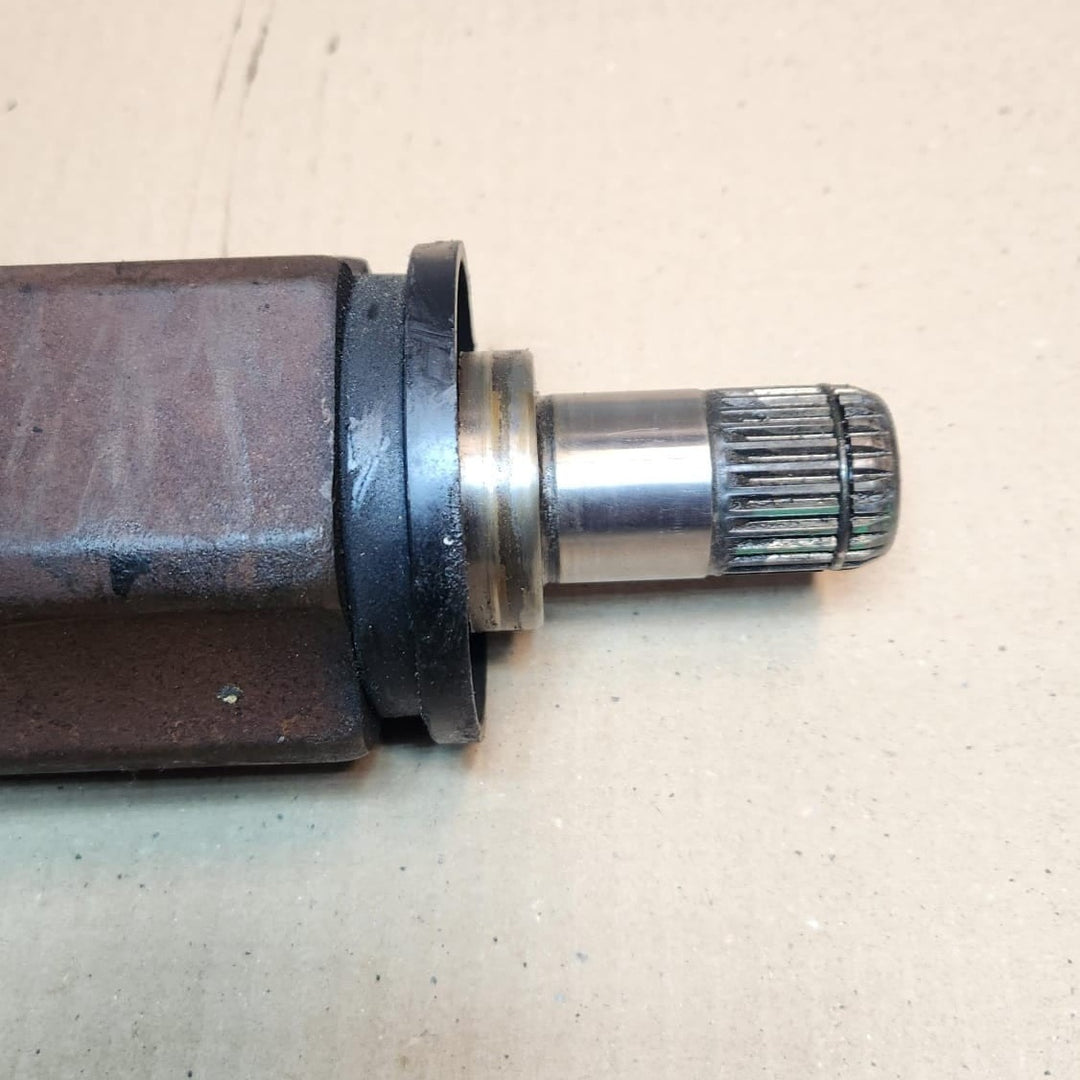2010-2015 BMW X1 Front Left CV Axle Shaft 7591681 X1 E84 