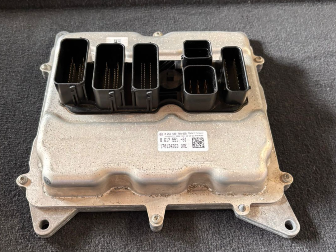 BMW 3 SERIES F30 F31 F10 320i N20 B20B COMPLETE ECU FEM WITH KEY - 8617551