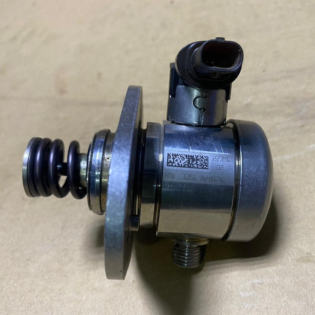 2019-2024 BMW X5 High Pressure Fuel Pump 8648176 BMW X5 G05, X6 G06, 5 Series G3