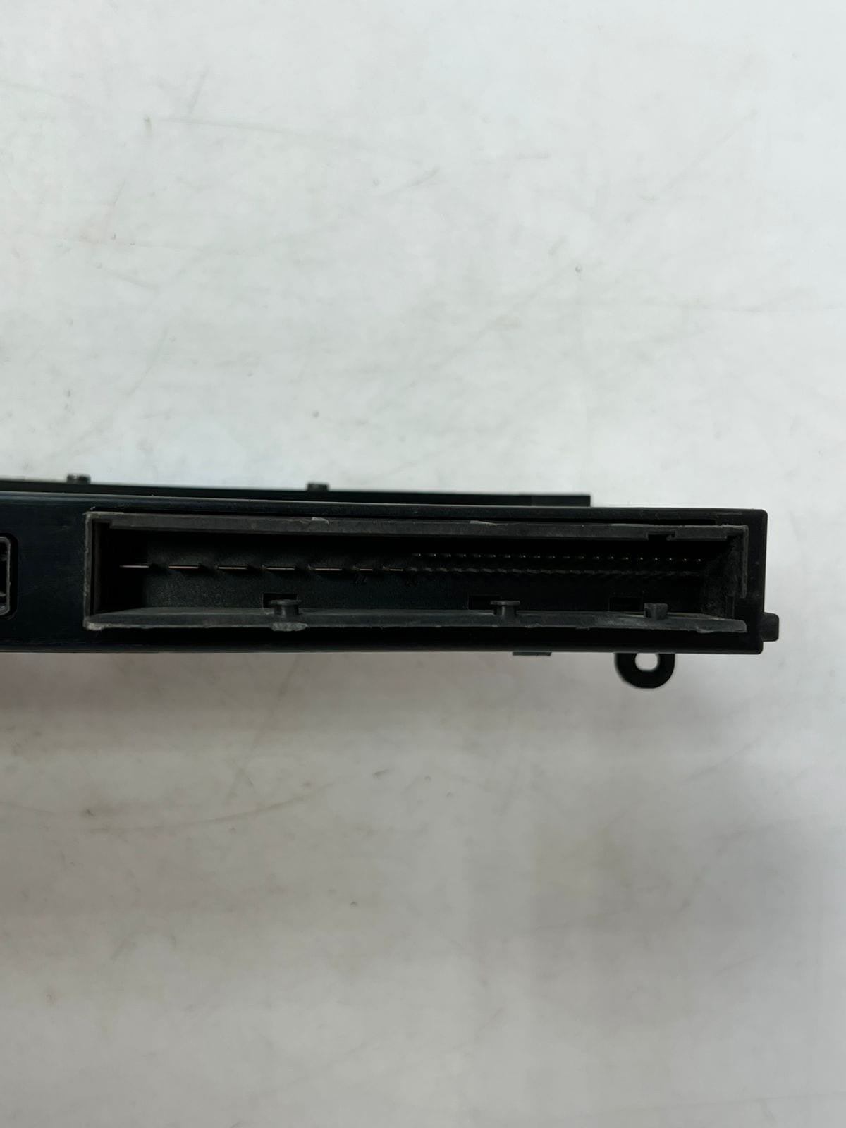 2008 BMW 3' 328I E90 Body Control Unit Module Junction Box H1 PL2 JBBFE2 917798