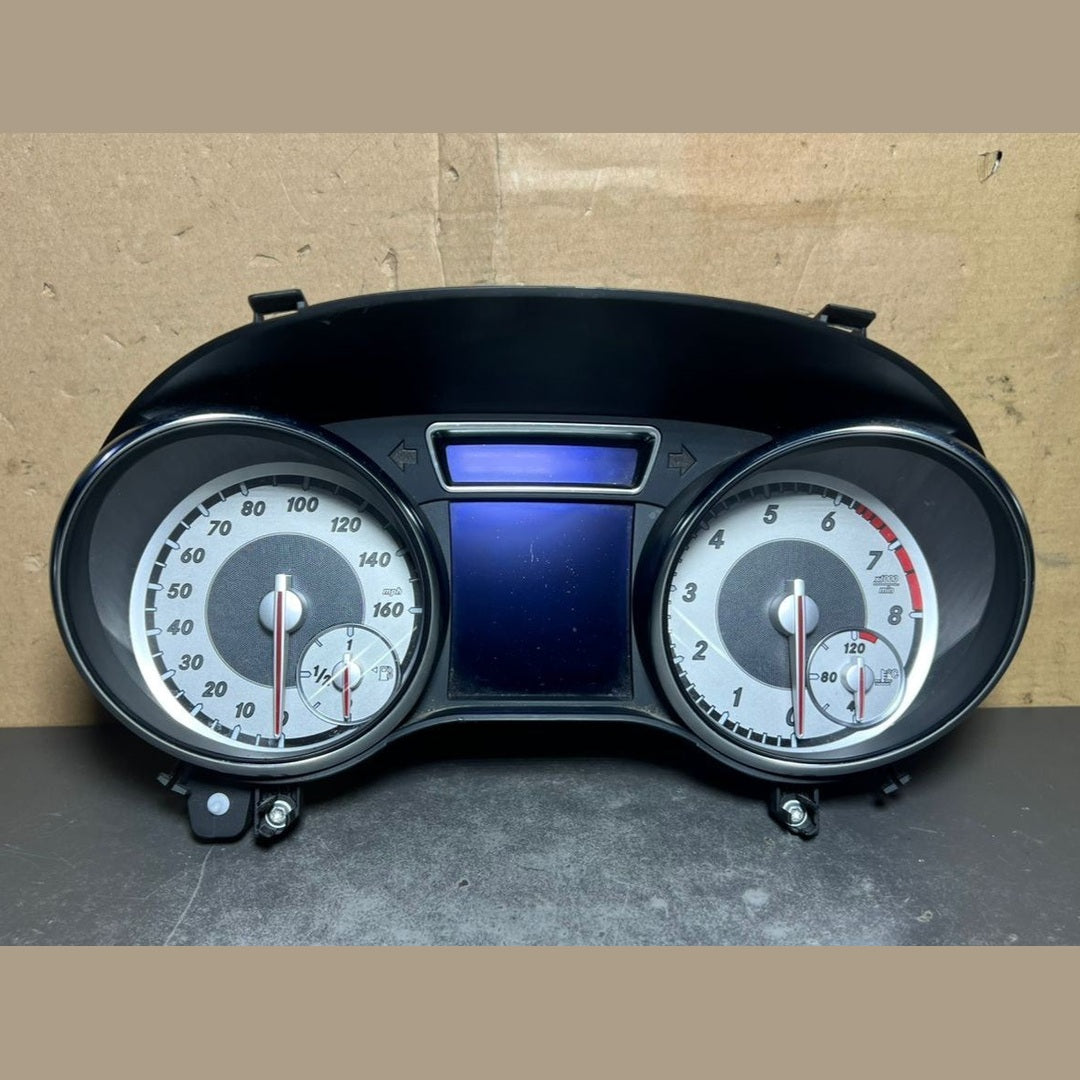 14-17 Mercedes-Benz W117 CLA 250 Instrument Cluster Speedometer A117 9007600 OEM