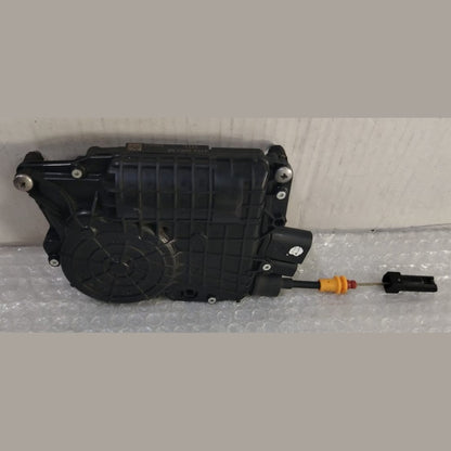 OEM BMW X5 E70  REAR RIGHT DOOR LOCK MECHANISM Automatic Closer 4153 3093 00