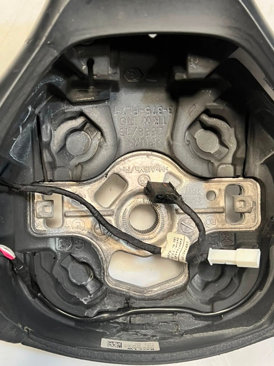 2016 BMW 320i 3 Series F30 F31 F35 MULTIFUNCTION Steering Wheel 6255818 OEM