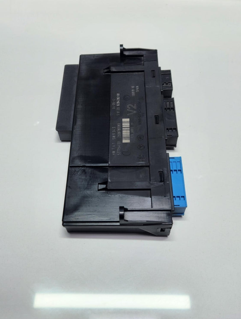 2011-2016 BMW 535i Body Control Module 9284282 F10 5 Series 535i OEM