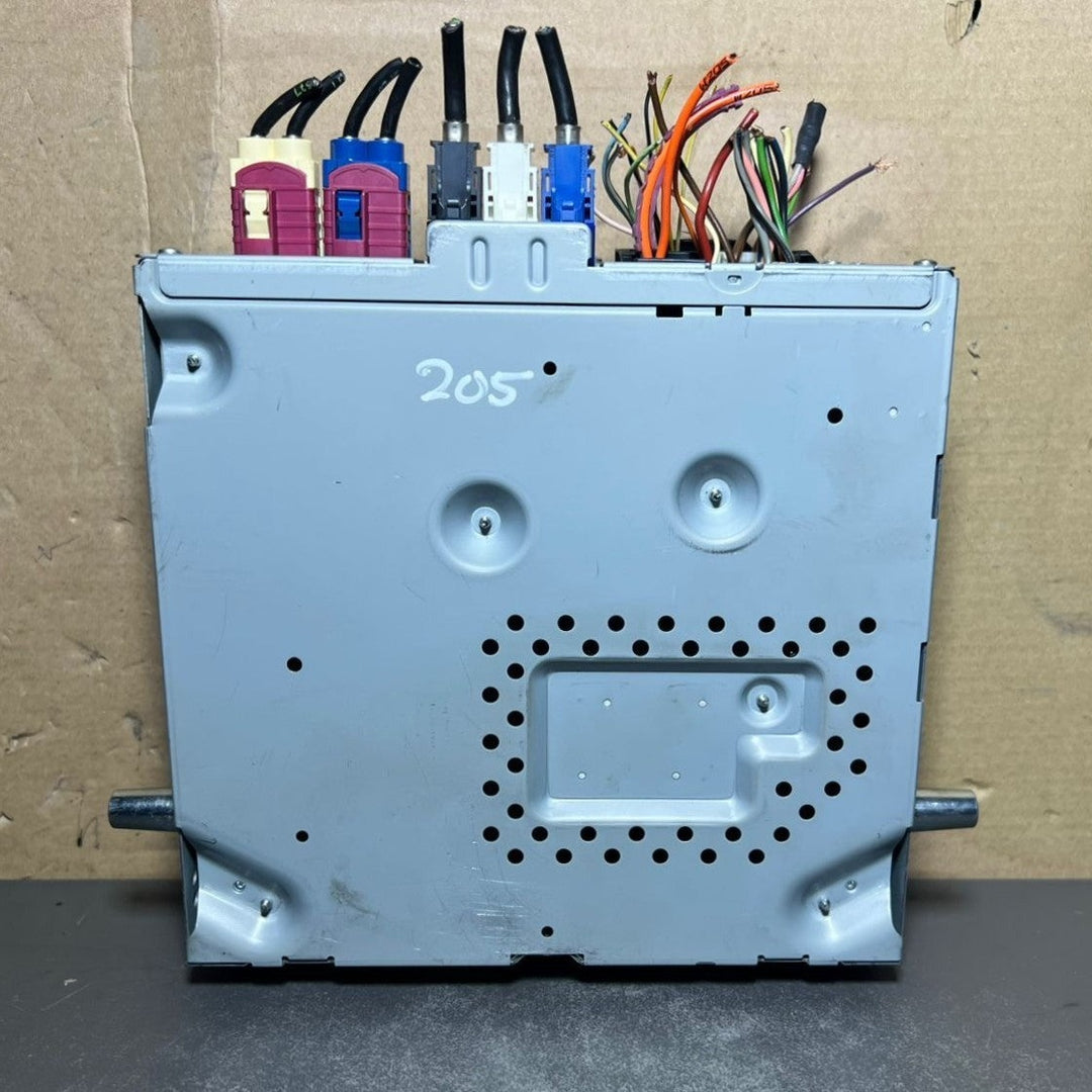 14–18 Mercedes-Benz W205 C-Class Radio Audio Head Unit CD Player A205 9009530
