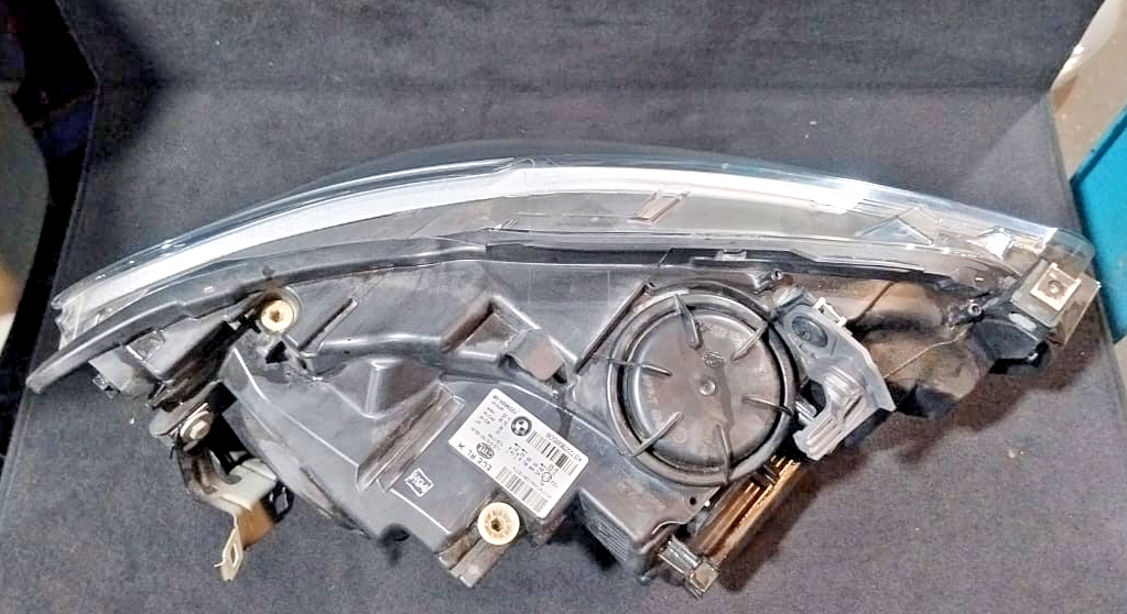 BMW 1 SERIES F20 F21 HEADLIGHT HEADLAMP FRONT LAMP LIGHT LEFT N/S 7229685