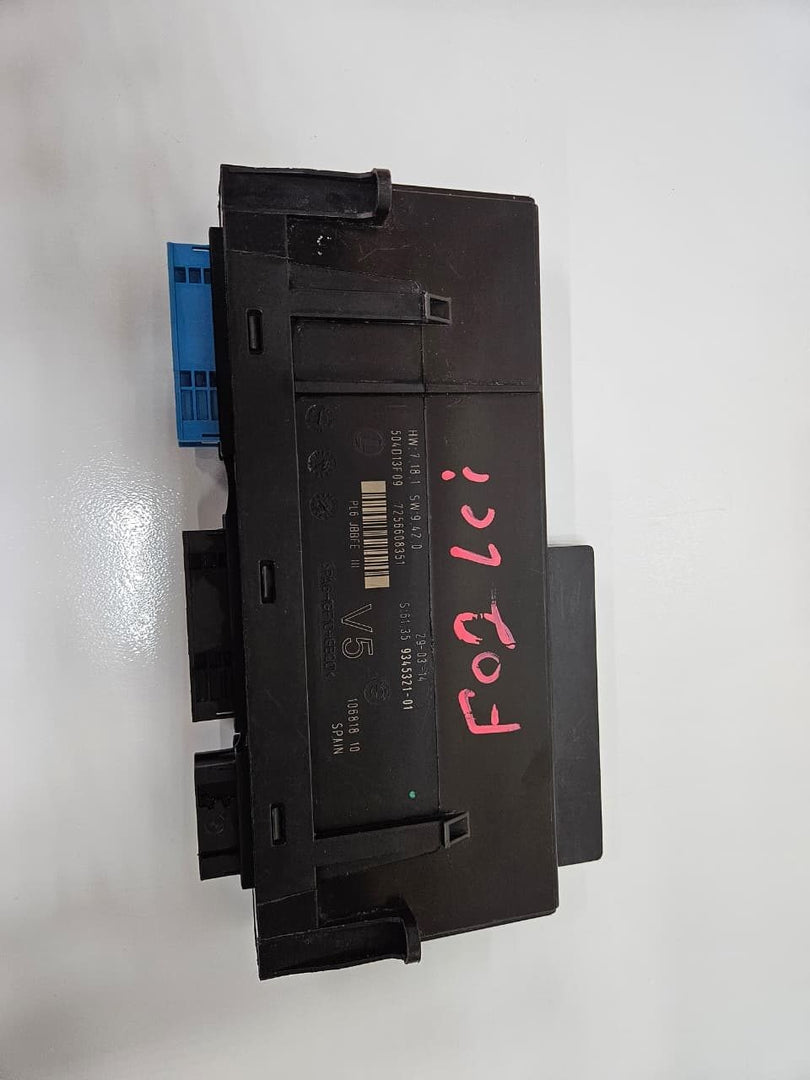 OEM BMW F01, F02 F10 Junction Box Electronic Module 9345321