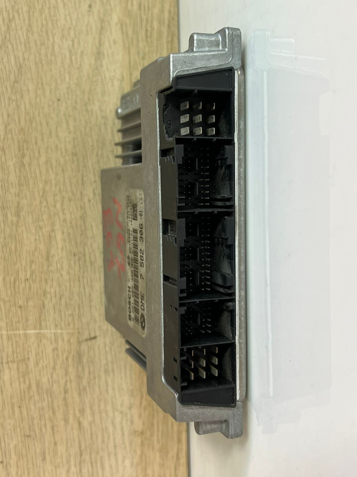 2008 BMW 750Li Engine Control Unit 7582306 750Li, X5, E60, E61, E63 E64 E65 4.8 