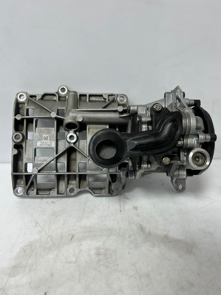 2014-2018 BMW 328d F10 F11 F20 F21 F22 F30 F31 F34 E90 xDrive Oil Pump 7810823