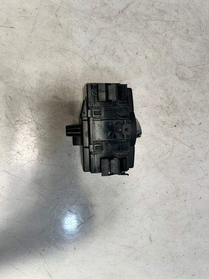 BMW 3-Series E88 E82 E90 E91 X1 E84 HALOGEN Headlight CONTROL Switch 9169406 OEM