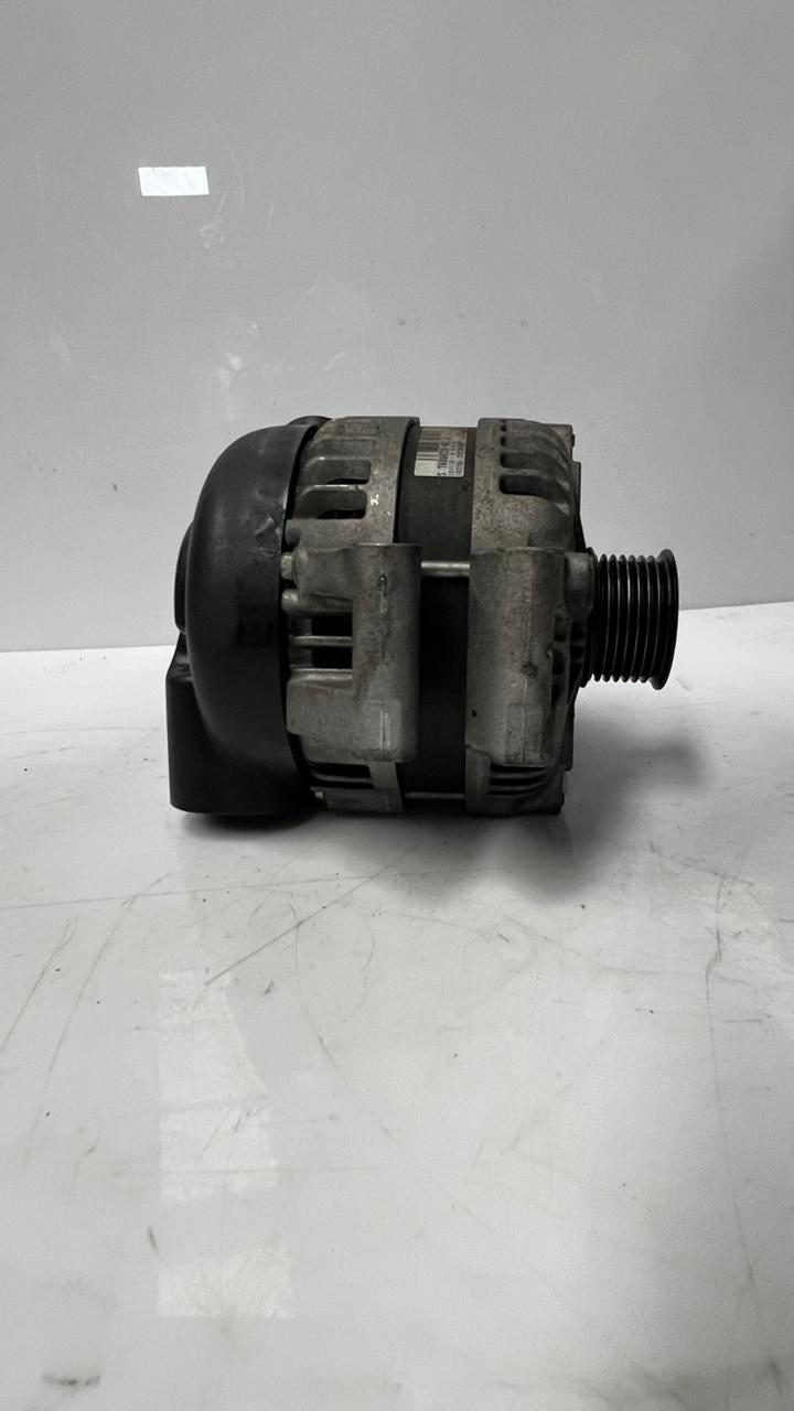 2010-2016 BMW M5 Alternator 7606628 M5 M6 F10 F06 and X6M F86 4.4 TWIN TURBO