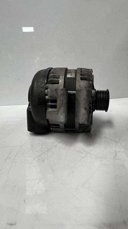 2010-2016 BMW M5 Alternator 7606628 M5 M6 F10 F06 and X6M F86 4.4 TWIN TURBO