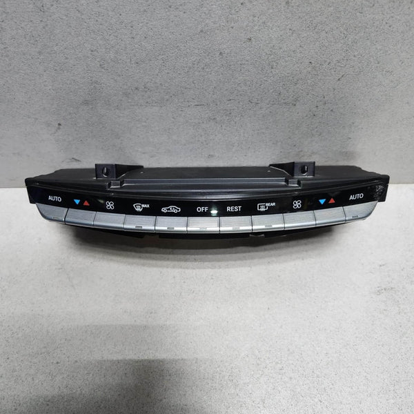 Mercedes Climate Control Panel A2219055200 
