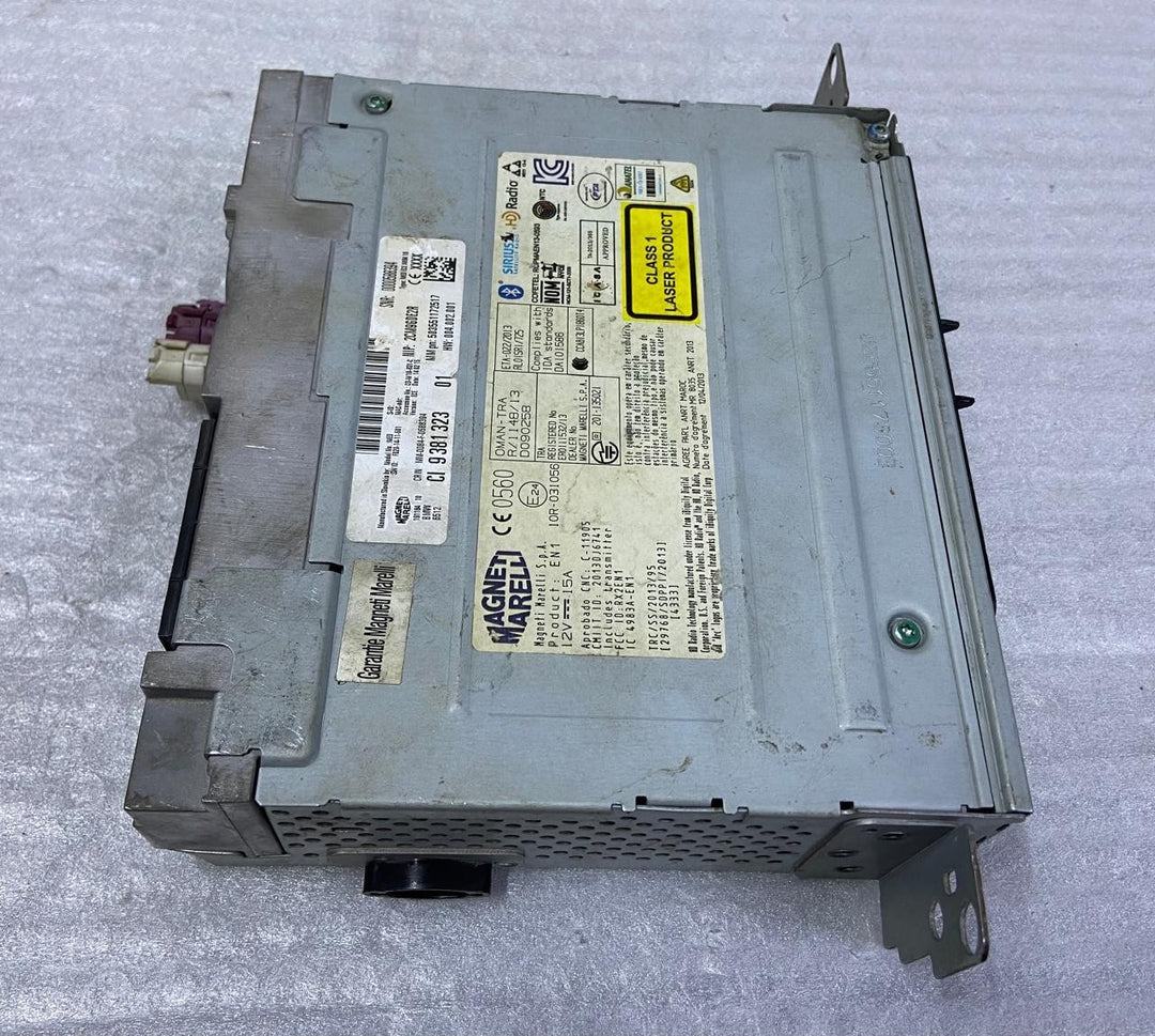 OEM BMW E87 BASIC HEADUNIT MEDIA Radio Navi DVD CD 9381323