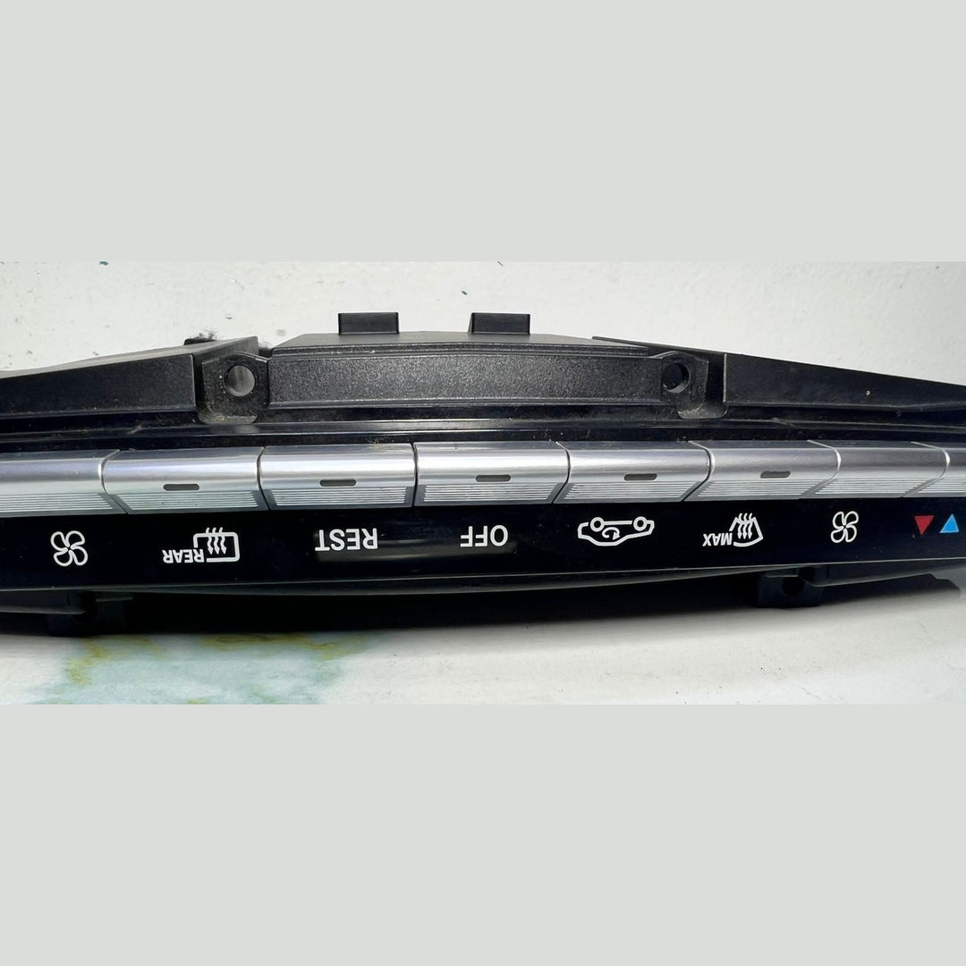 07–13 Mercedes Benz W221 S-Class AC Heater Climate Control Switch A221 8704358