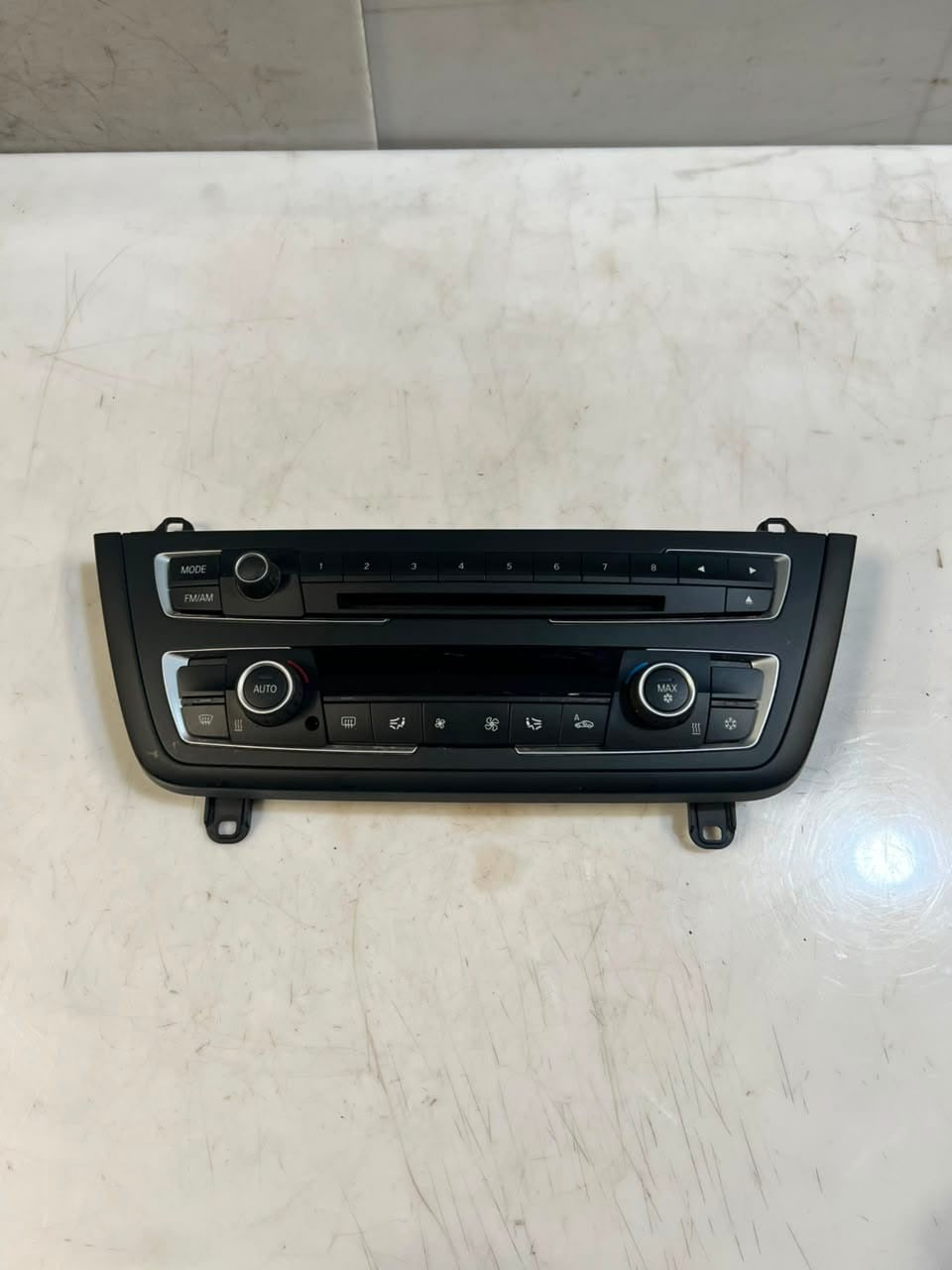 2012-2015 BMW 3' 4' F30, F31, F80 F32 F33 335i Climate Control Unit 9261103