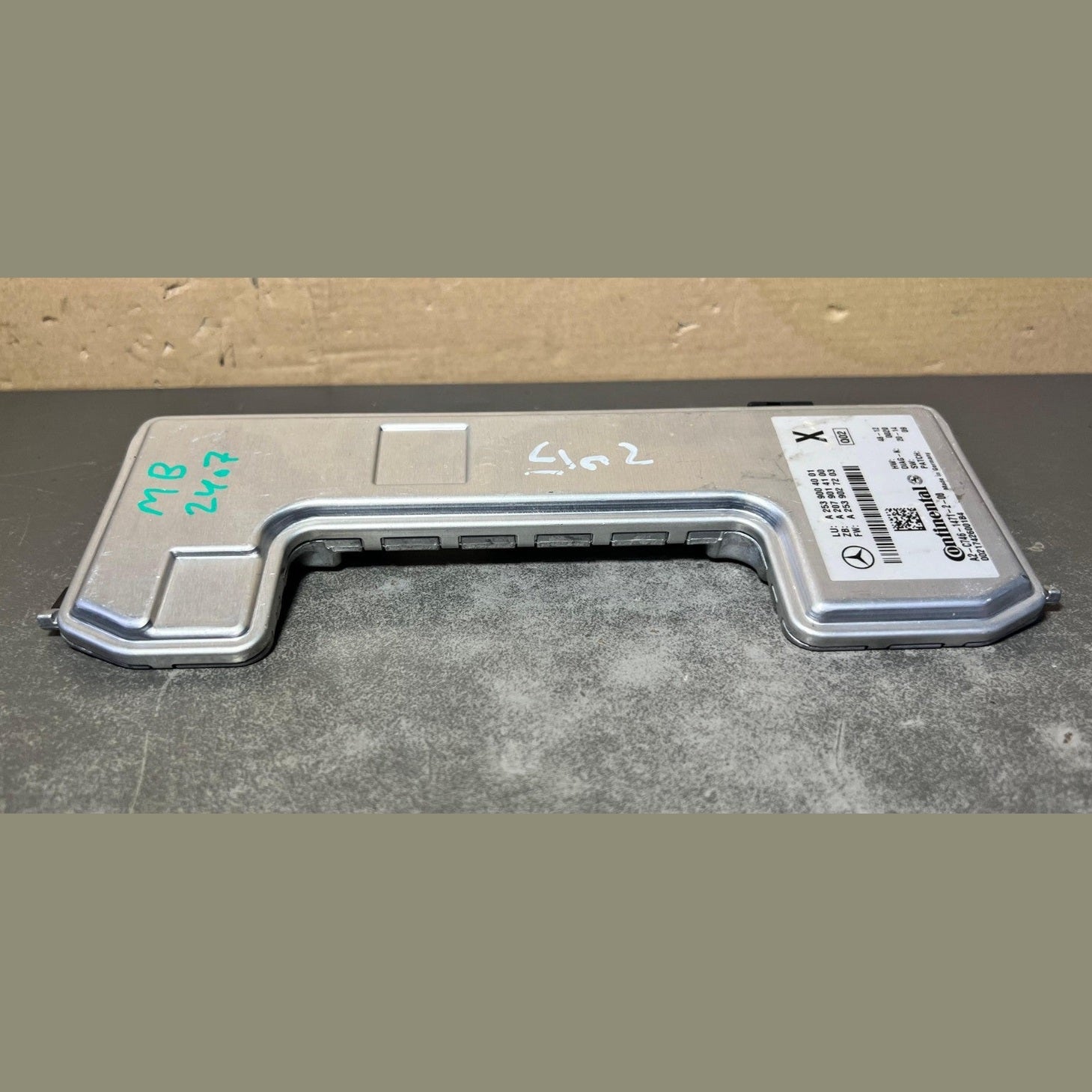 13–16 Mercedes W166 GLE Windshield Camera Lane Keep Assist Control A000 9001910