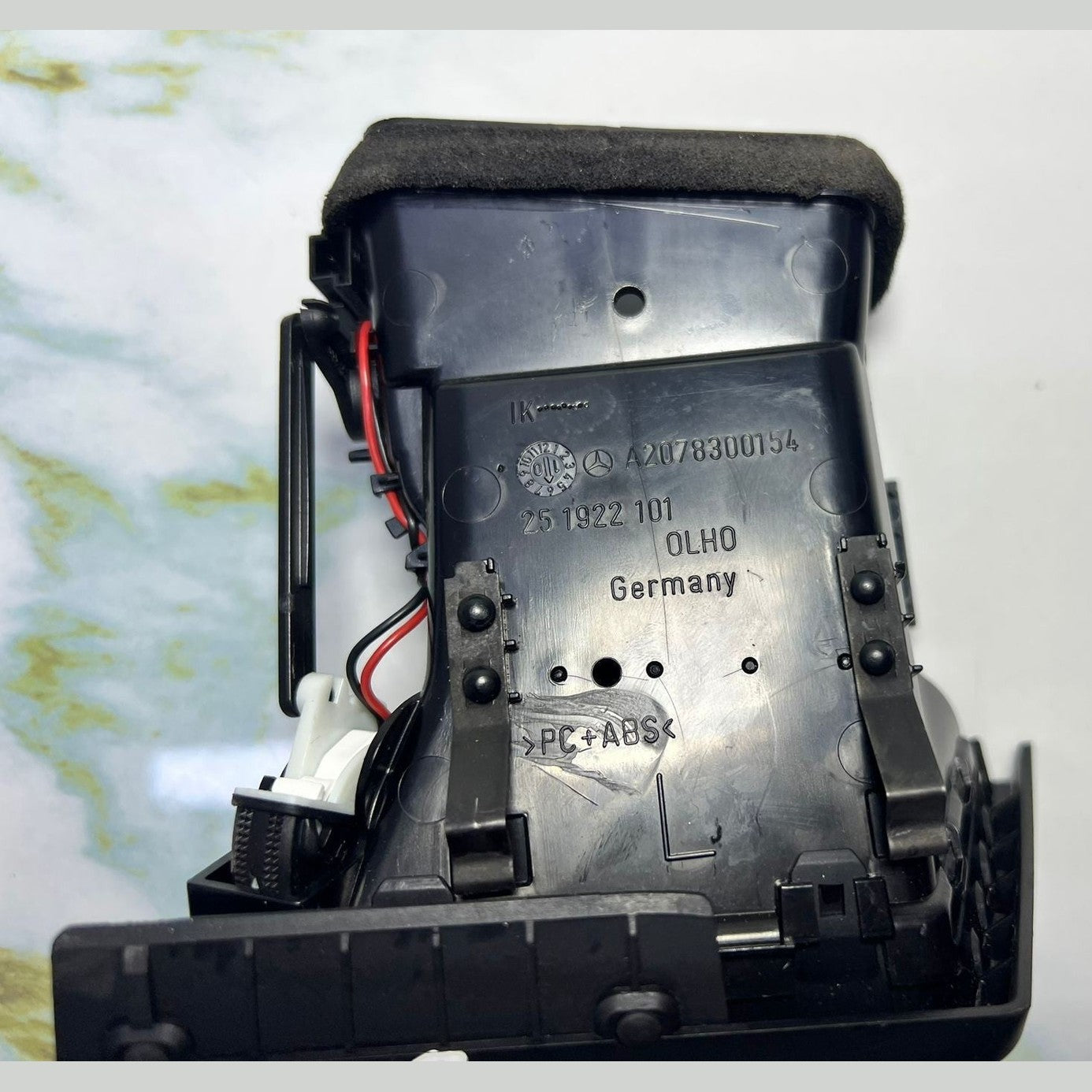 Mercedes Benz Air Vent Front Left A2078300154 E-Class W207