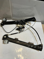 Load image into Gallery viewer, 2006-2010 BMW 550i 5 Series E60 E61 Front Right Window Regulator 7184384 OEM