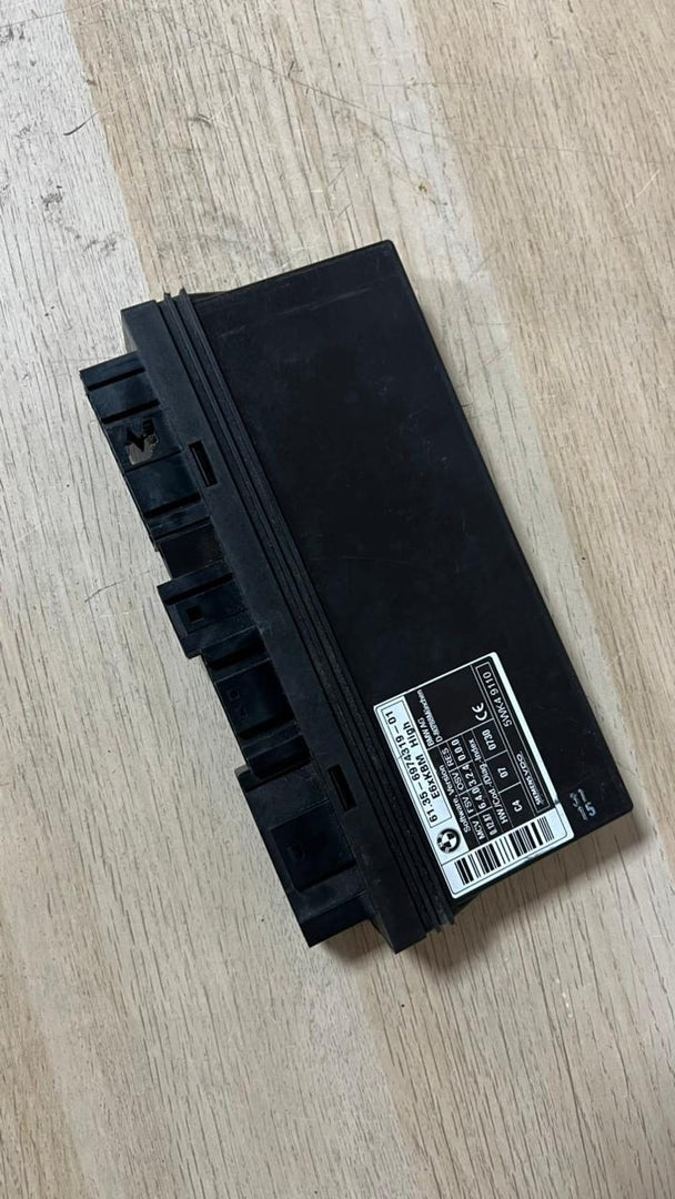 BMW Body Control Module 6974319 5 Series E60 E61