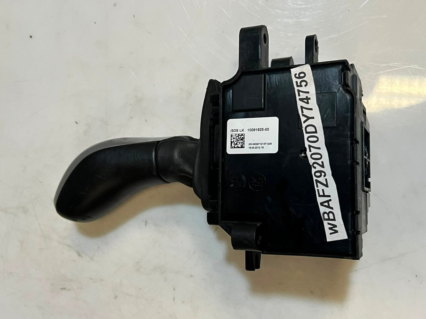 BMW 5 6 Series F10 F11 F12 F13 Automatic Gear Selector Switch 9260975 OEM