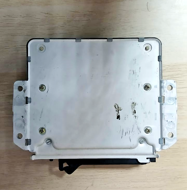 BMW E32 750iL M70 Engine Control Unit ECU DME Motronic OEM 1725694