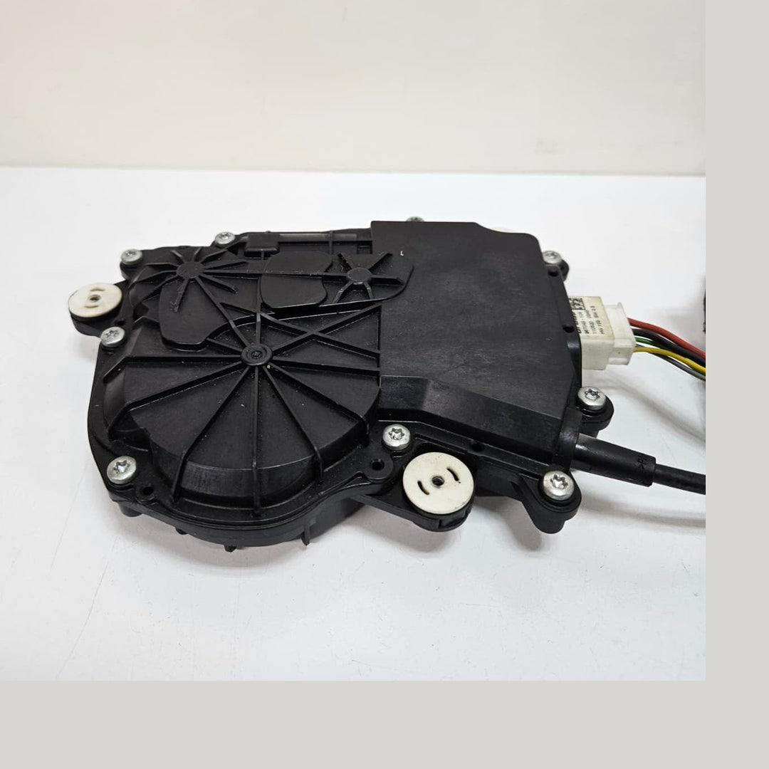 2009-2015 BMW 740i, 750i, 760i Trunk Lid Lock Actuator Motor 7191213